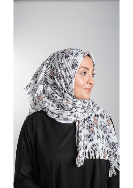 Krem-Siyah Pratik Hazır Geçmeli Tesettür Eşarp Kesik Elyaf Piliseli Çiçek Desenli 1818D6_4001