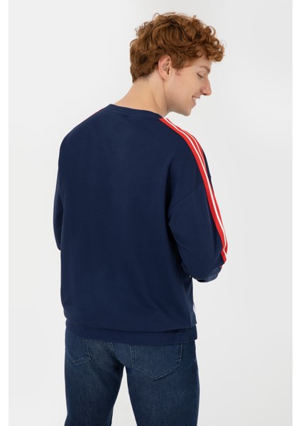Erkek Lacivert Sweatshirt 50248595-VR033 indirimleri