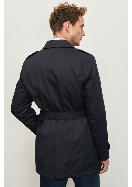 ALTINYILDIZ CLASSICS Erkek Lacivert Standart Fit Normal Kesim Bebe Yaka Beli Kemerli Pamuklu Kışlık Trençkot