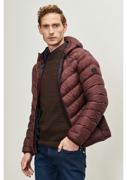 Erkek Bordo Standart Fit Normal Kesim Ayarlanabilir Ipli Kapüşonlu Şişme Spor Mont modelleri