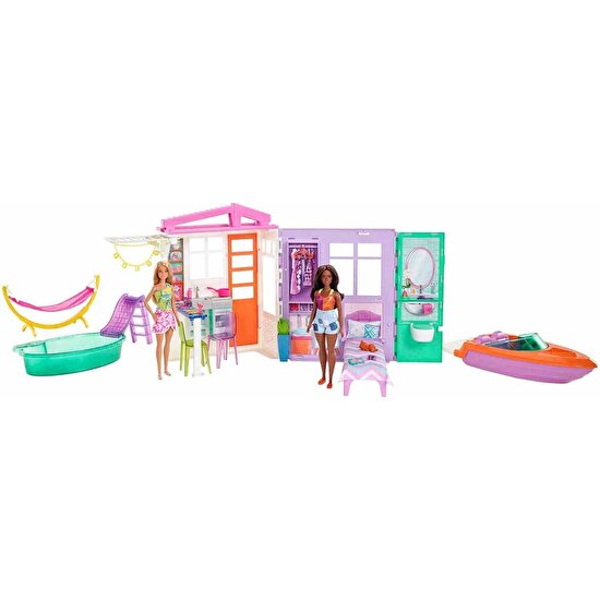 Barbie Barbie'nin Tatil Evi ve Aksesuarları Oyun Seti HGM56