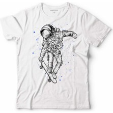Kendim Seçtim Uzayda Kaykay Astronot Ay Nasa Uzay Cosmos Çocuk Tişört Beyaz