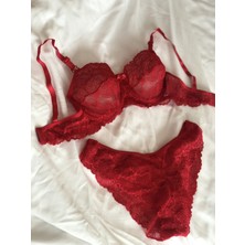 Zag Lingerie Yumuşak Dantelli Sütyen Külot Takımı