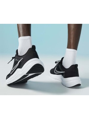 Nike Downshifter 12 Road Running Siyah Erkek Koşu Ayakkabısı  DD9293-001