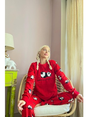 Pijama Evi Kırmızı Zzz Wake Desenli Kadın Peluş Pijama Takımı