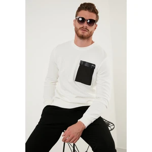 Cep Detaylı Regular Fit Bisiklet Yaka Pamuklu Sweat Erkek Sweat 5905323