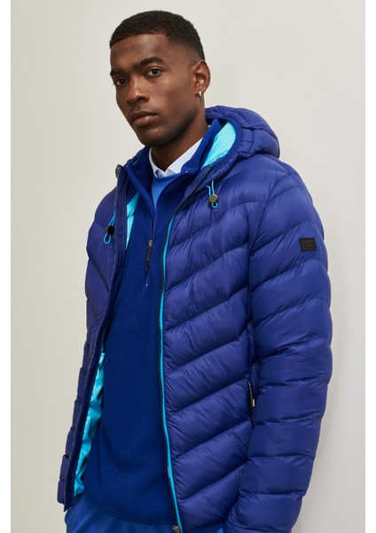 Erkek Indigo Standart Fit Normal Kesim Ayarlanabilir Ipli Kapüşonlu Şişme Spor Mont