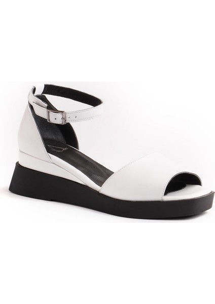 Beyaz Kadın Sandalet Deri Rahat