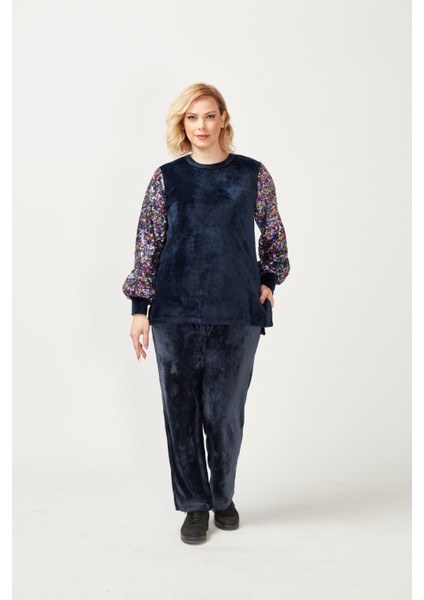 3232 Lacivert Kadife Kolu Disko Payetli Büyük Beden Bluz fiyatları