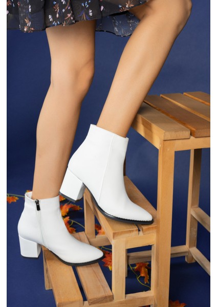 Extra Mat Beyaz Kadın Bot 0012893S