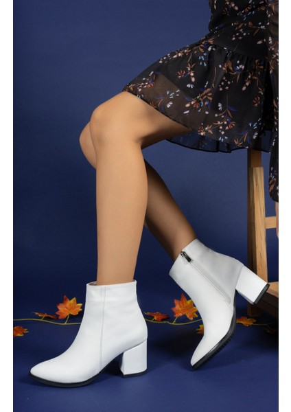 Extra Mat Beyaz Kadın Bot 0012893S fiyatları