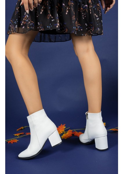 Extra Mat Beyaz Kadın Bot 0012893S fırsatları