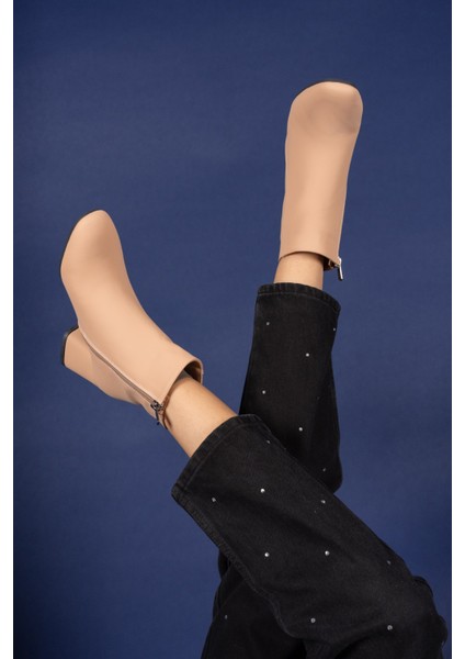 Extra Mat Nude Kadın Bot 0012892Y fırsatları