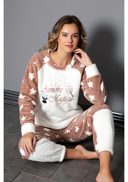 Tam Peluş Kışlık Kadın Pijama Takımı- Polar Yılbaşı Pijaması modelleri