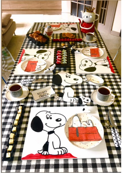 Snoopy Ahşap Peynirlik