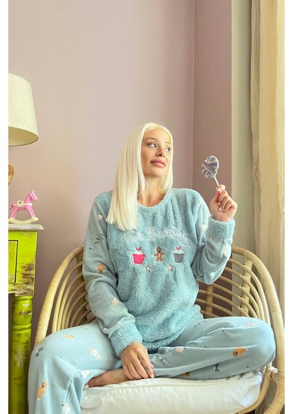 Mint Yeşili Baking Desenli Kadın Peluş Pijama Takımı