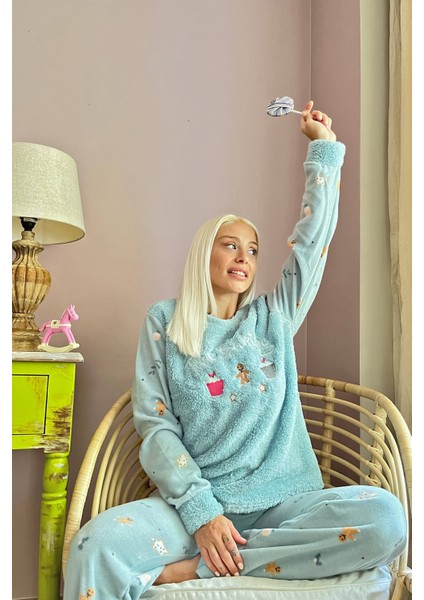 Mint Yeşili Baking Desenli Kadın Peluş Pijama Takımı