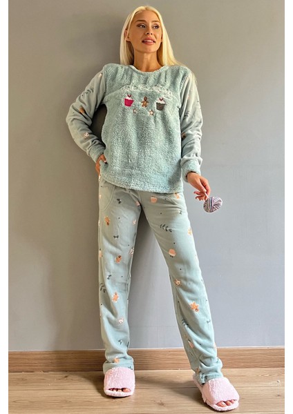 Mint Yeşili Baking Desenli Kadın Peluş Pijama Takımı