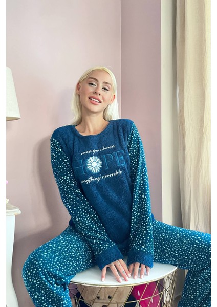 Lacivert Hope Desenli Kadın Peluş Pijama Takımı