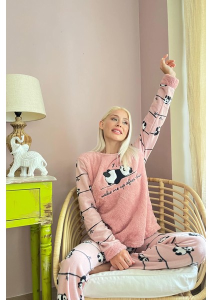 Pembe Zzz Wake Desenli Kadın Peluş Pijama Takımı