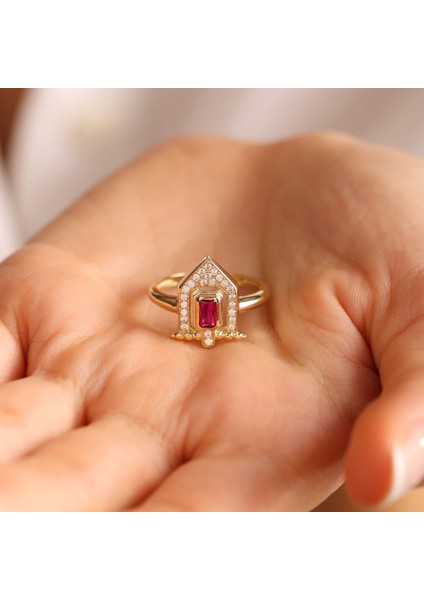 14 Ayar Altın Ruby Yüzük House