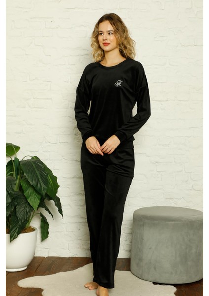 Luxury Velvet Collection Ipeksi Kadife Pijama Takımı fırsatları