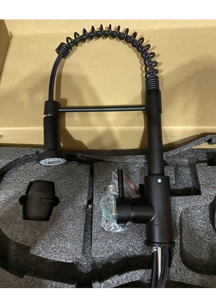 Siyah Endüstriyel Mutfak Evye Bataryası