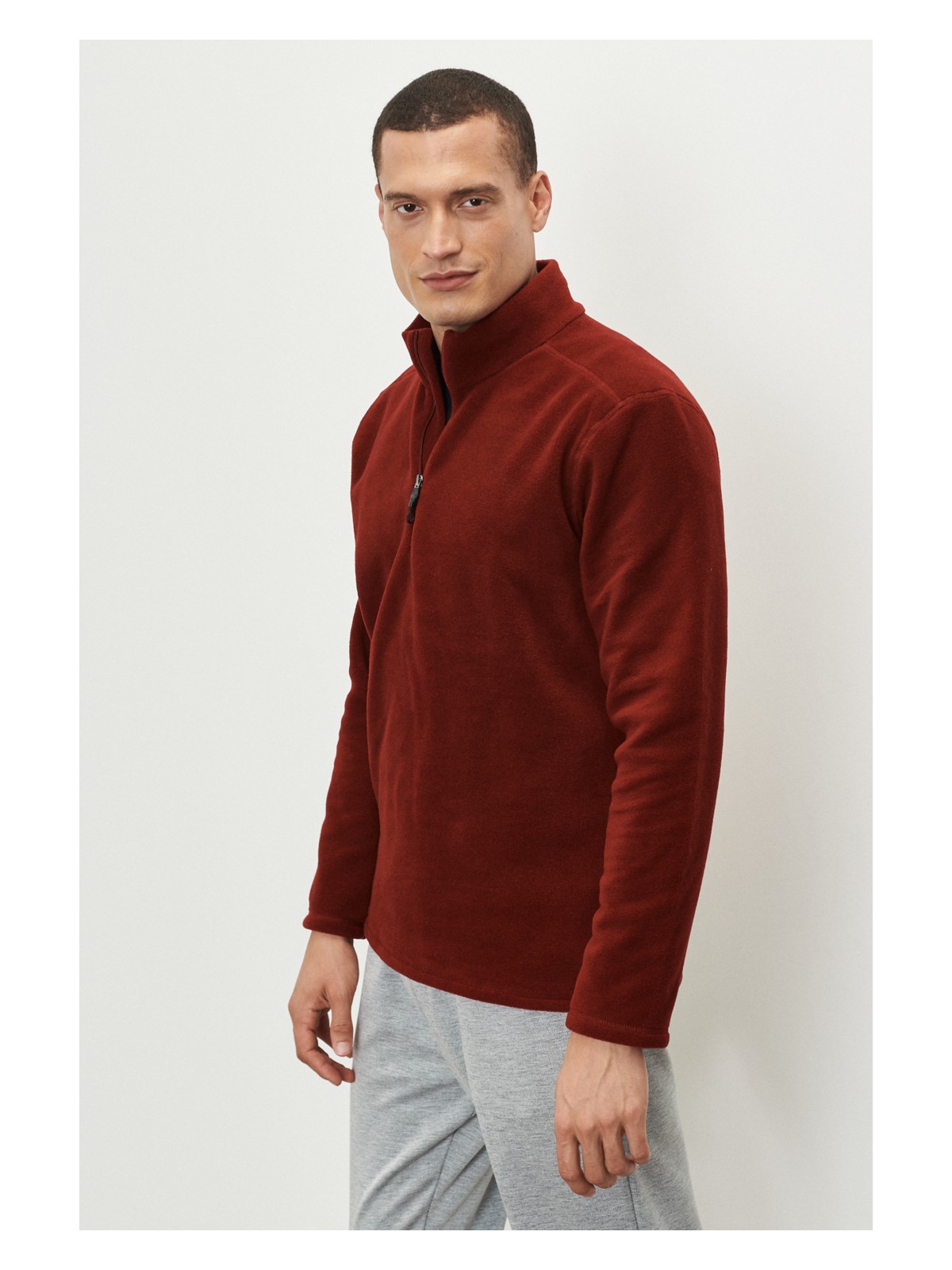 Altınyıldız Classics Erkek Bordo Anti-pilling Tüylenme Yapmayan Isı Koruyan Standart Fit Dik Yaka Polar Sweatshirt