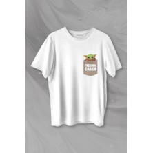 Kendim Seçtim  The Mandalorian Bebek Yoda Cep Tasarımı Baskılı Tişört  T-Shirt Beyaz