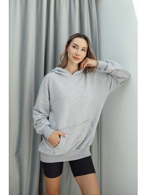 Gri Kanguru Cepli Kapüşonlu Sweatshirt