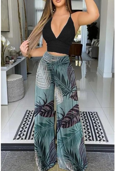 Garmoda Crep Kumaş Pantolon Crop Takım Astarlı Büstiyer Crop Takım Sırtı Fermuarlı Pile Detaylı Salaş Takım