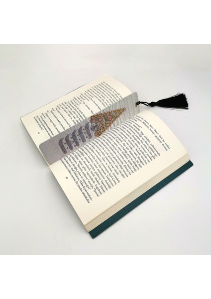 Ayet-El Kürsi ve Nazar Ayeti Baskılı Püsküllü Kitap Ayracı Bookmark AYRAÇ-035 modelleri