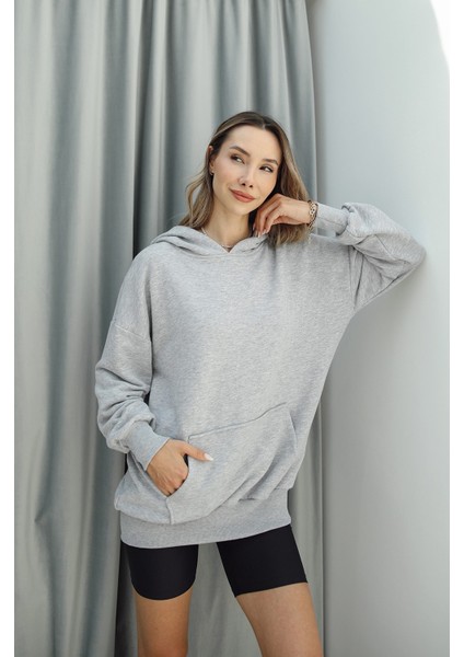 Gri Kanguru Cepli Kapüşonlu Sweatshirt