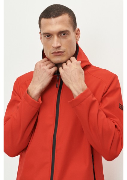 Erkek Kırmızı Standart Fit Normal Kesim Dik Yaka Softshell Mont