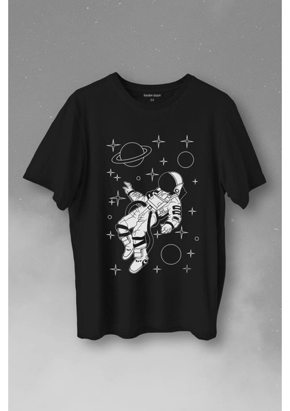 Uzayda Salınan Astronot Silüeti Satürn Gezegeni Baskılı Tişört T-Shirt