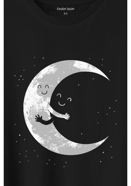 Uzayda Sarılan Ay Aşık Smile Cosmos Gülümsemesi Baskılı Tişört T-Shirt fiyatları