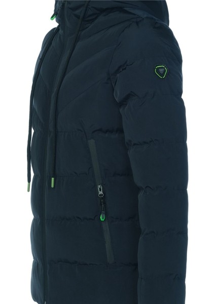 Lacivert Erkek Çocuk Su ve Rüzgar Geçirmez Içi Kalın Kürklü Yıkanılabilir Mont & Kaban modelleri