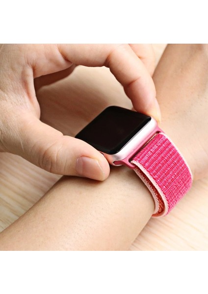 Apple Watch Seri 7/se/6/5/4/3 Saat Bandı (42-44-45)Mm Uyumlu Spor Kordon fiyatları