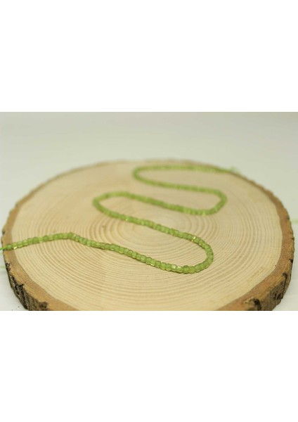 Peridot (Zebercet) Taşı Küp Şekilli Dizi 3mm