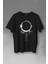 Ay Üzerinde Kara Delik Dünyaya Abkan Astronot Cosmos Baskılı Tişört T-Shirt 1