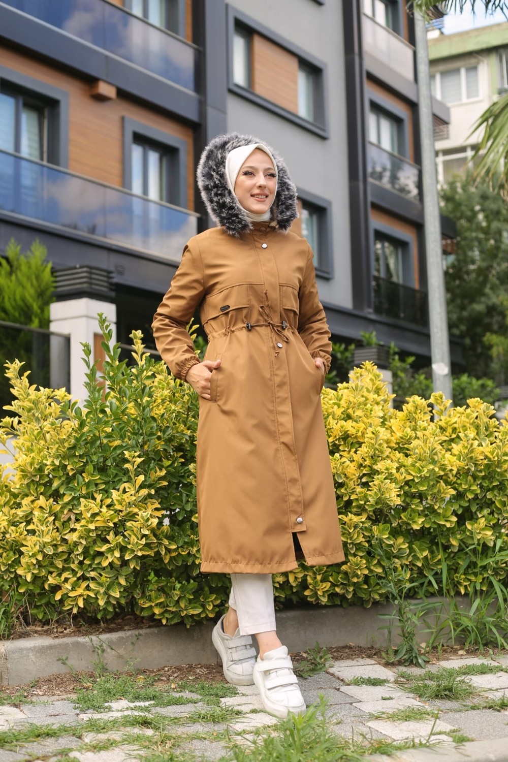 Vibeys Collection Bej Içi Kürklü ve Su Geçirmez Kadın Kışlık Mont & Kaban