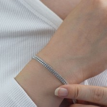 Lilarote Çift Sıra Taşlı Beyaz Altın Su Yolu Bileklik