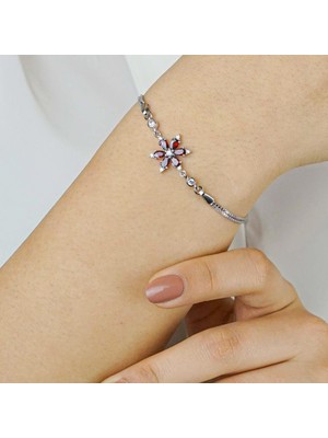 925 Gümüş Kırmızı Lotus Çiçeği Tasarımlı 925 Ayar Gümüş Kadın Bileklik