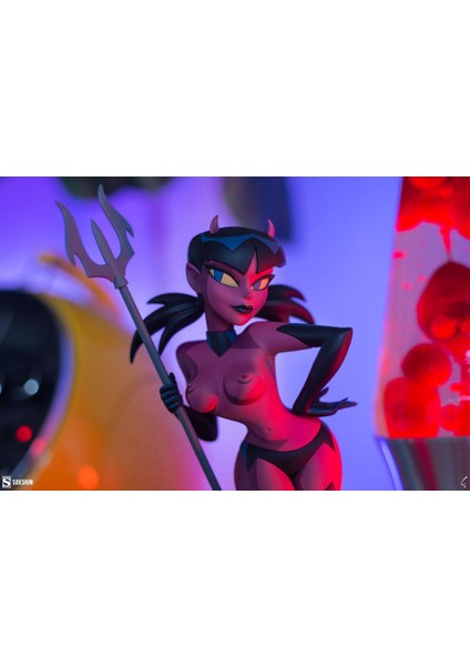 Devil Girl Statue 200574 / Shane Glines Series