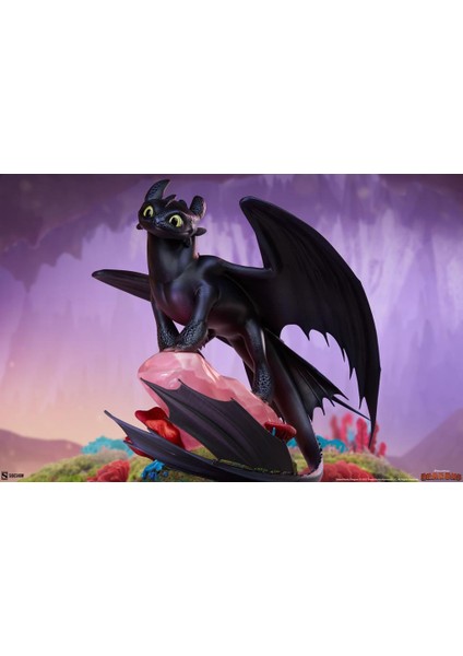 Toothless ( Crystalline Caverns ) Statue 200615 / How To Train Your Dragon