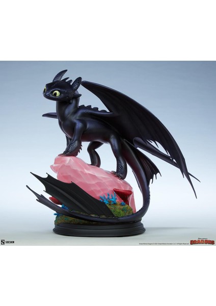 Toothless ( Crystalline Caverns ) Statue 200615 / How To Train Your Dragon