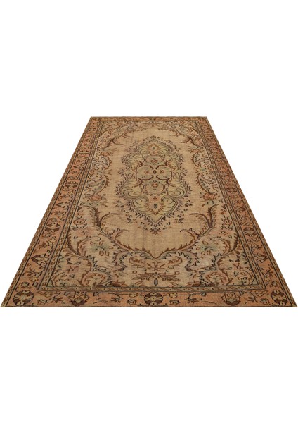 Özel Vintage Eskitme El Dokuma Halı 177 X 279 Cm 9366