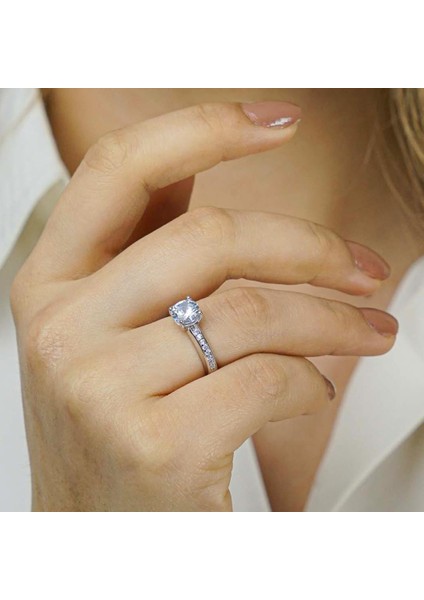 Tektaş Pırlanta Tasarımlı 925 Ayar Gümüş Yüzük