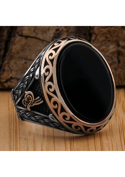 Siyah Oniks Taşlı Tuğra Detaylı 925 Ayar Gümüş Yüzük