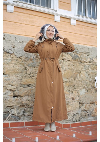 Taba Içi Kürklü ve Su Geçirmez Tam Boy Kadın Kışlık Mont & Kaban modelleri
